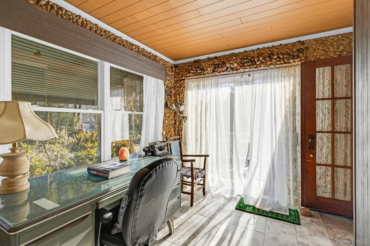 Home Office, Interior, Wooden Ceilings