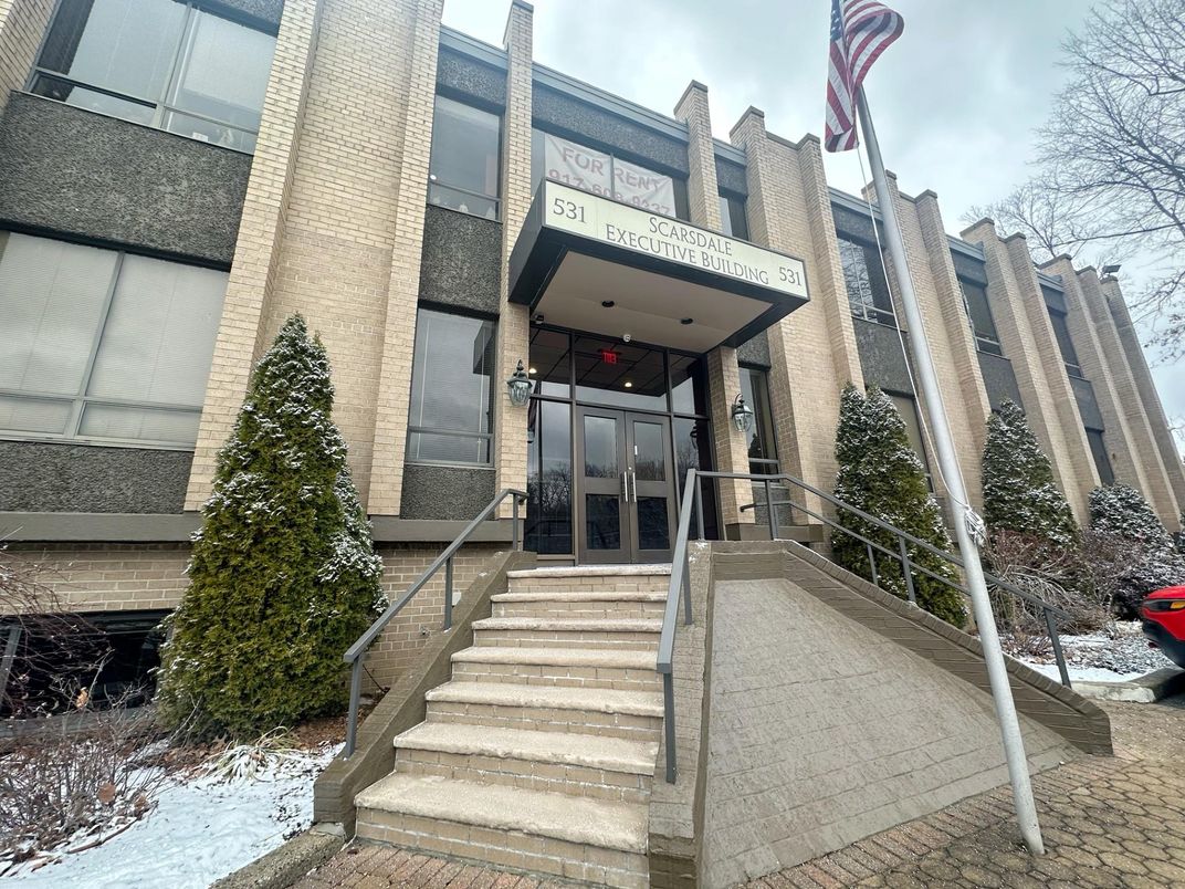 Exterior, Facade, None