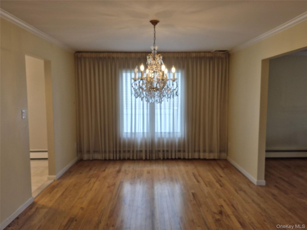 Chandelier, Empty room, Interior, Wood Texture Flooring