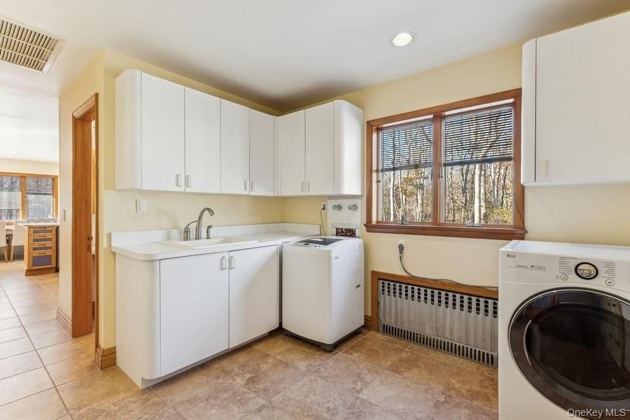 Interior, Recessed Lighting, Washer