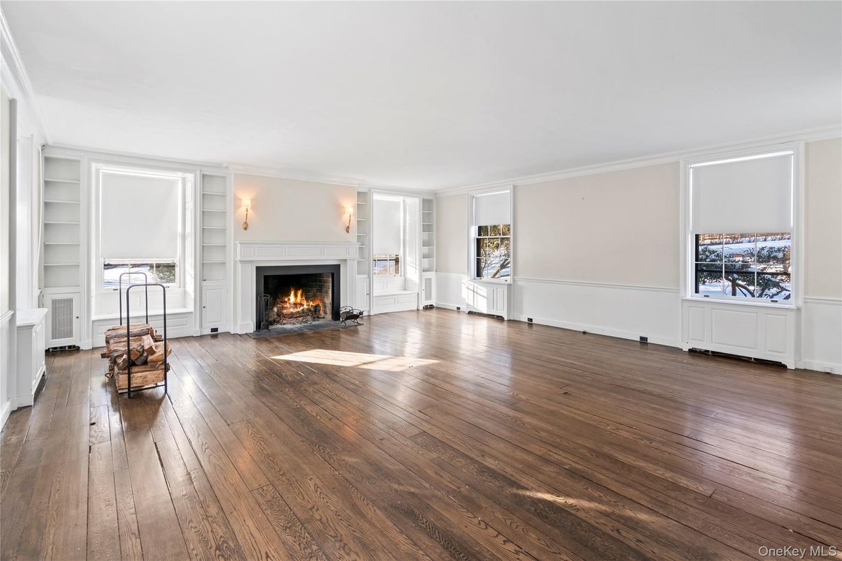 Empty room, Fireplace, Interior, Wood Texture Flooring