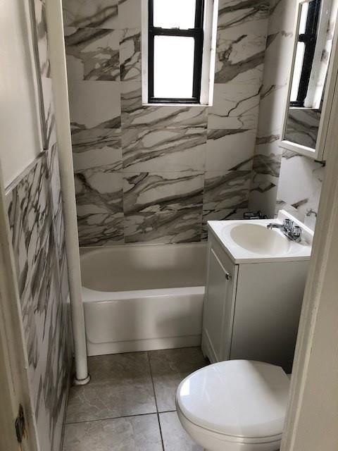 Bathroom, Interior, Marble Walls