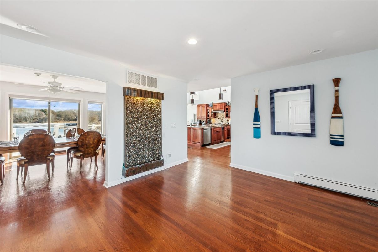 Dining room, Interior, Kitchen, Recessed Lighting, Wood Texture Flooring