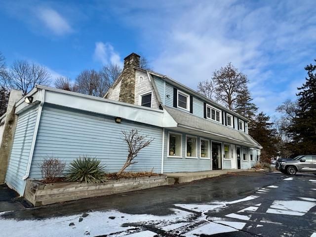 Exterior, Facade, Cape Cod