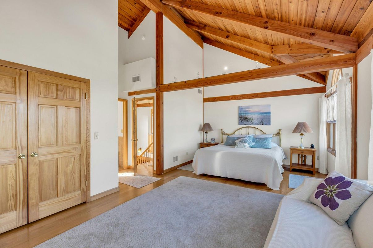 Bedroom, Interior, Wooden Beams, Wooden Ceilings, Wood Texture Flooring