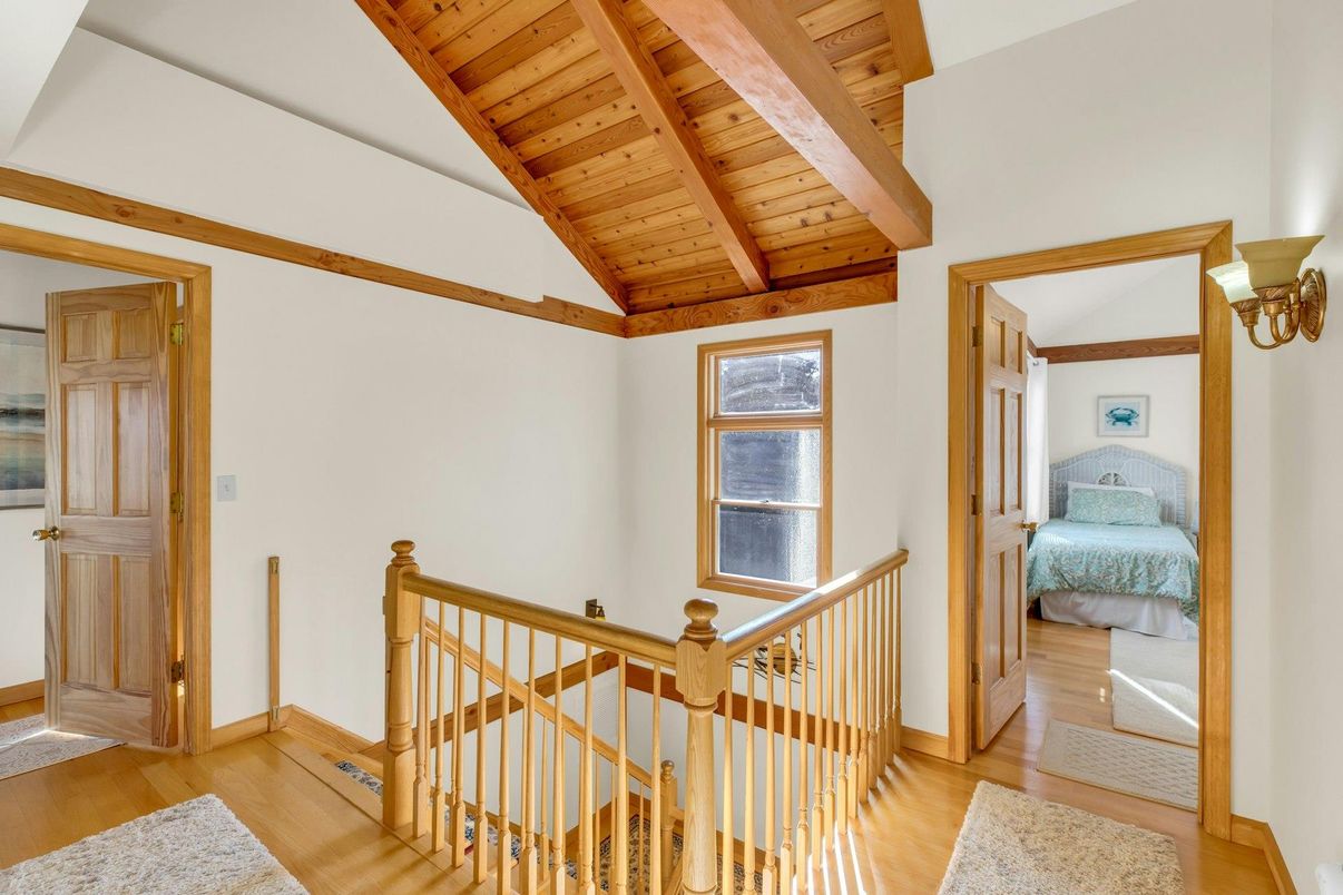 Bedroom, Interior, Wooden Beams, Wooden Ceilings, Wood Texture Flooring