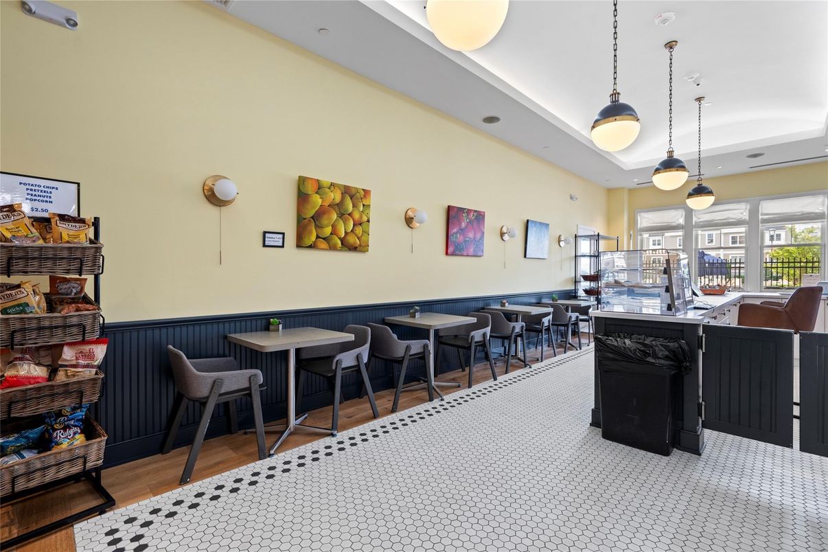 Dining room, Interior, Kitchen, Pendant Lights, Recessed Lighting, Wood Texture Flooring