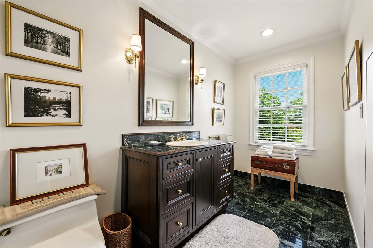 Bathroom, Interior, Marble, Recessed Lighting