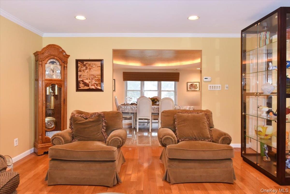 Dining room, Interior, Living room, Recessed Lighting, Wood Texture Flooring