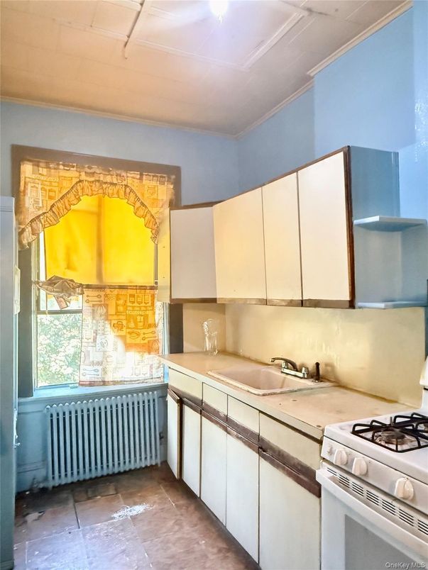 Interior, Kitchen, Tile Countertops