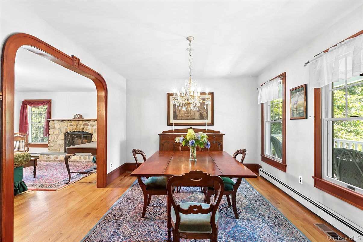 Chandelier, Dining room, Fireplace, Interior, Wood Texture Flooring