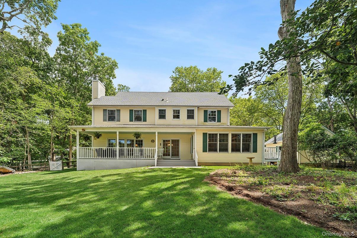 Backyard, Exterior, Facade, Georgian