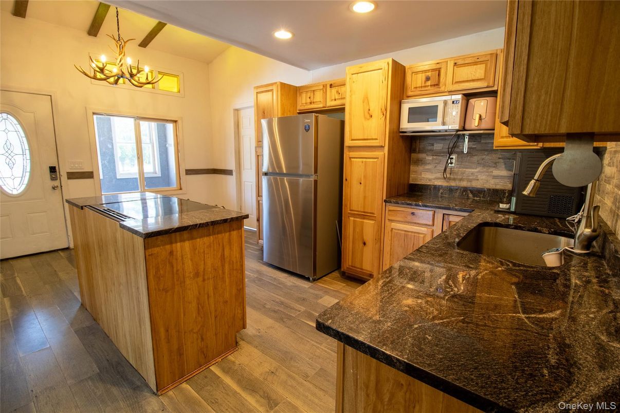 Chandelier, Interior, Kitchen, Recessed Lighting, Wood Texture Flooring