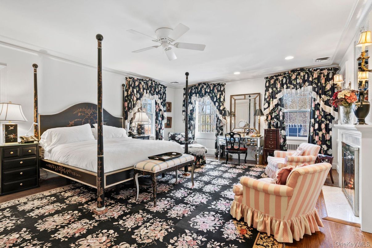 Bedroom, Fireplace, Interior, Recessed Lighting, Wood Texture Flooring