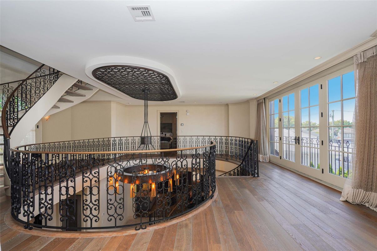 Fireplace, Interior, Recessed Lighting, Wood Texture Flooring