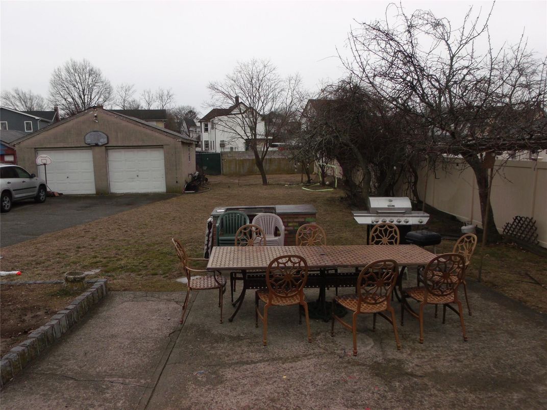 Backyard, Detached Garage, Exterior