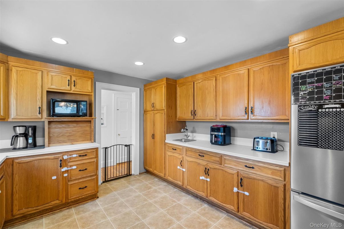 Interior, Kitchen, Recessed Lighting