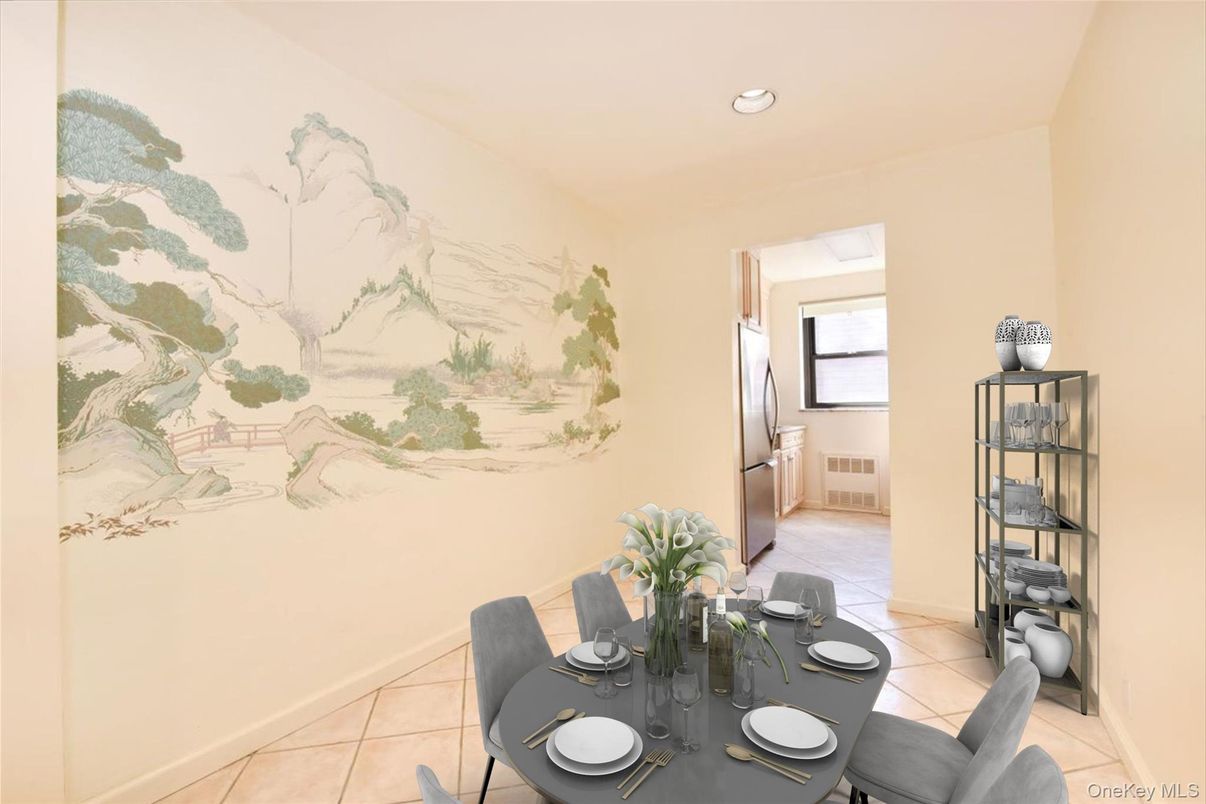 Dining room, Interior, Recessed Lighting