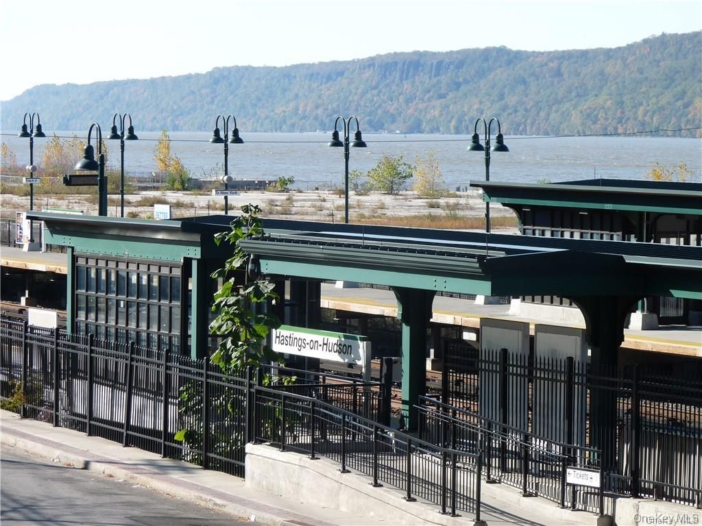 Exterior, Water