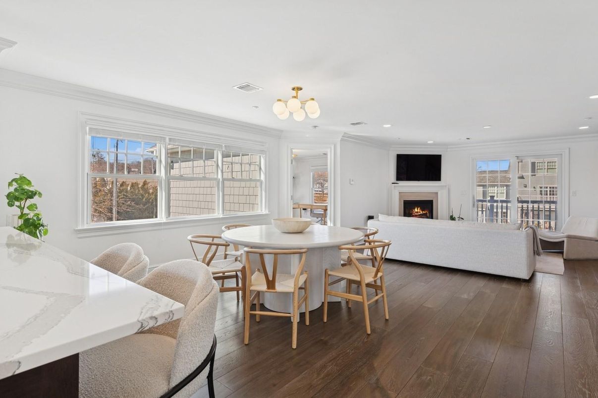 Chandelier, Dining room, Fireplace, Interior, Living room, Recessed Lighting, Wood Texture Flooring