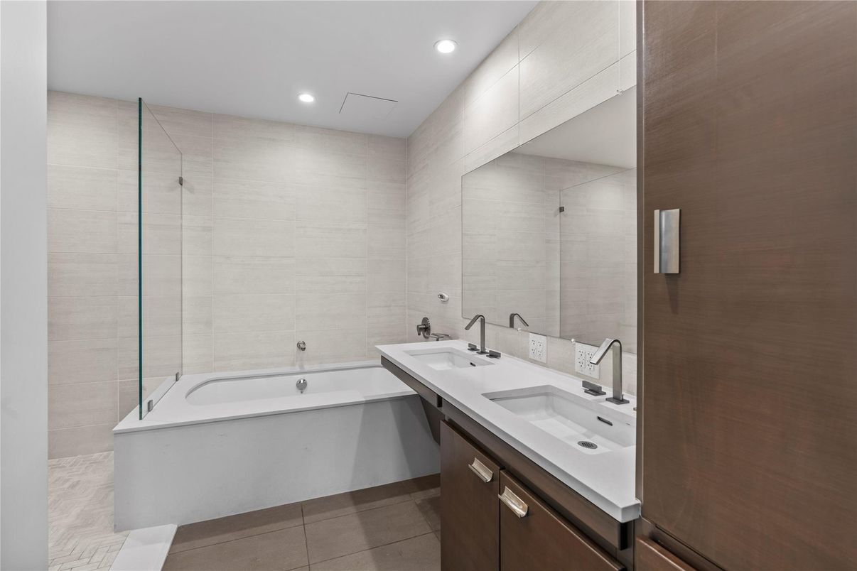 Bathroom, Dual Sink Vanities, Glass Shower, Interior, Recessed Lighting