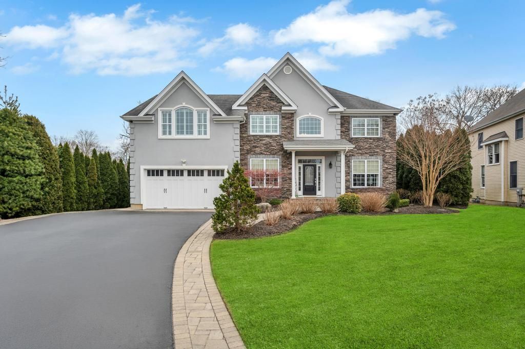 Attached, Exterior, Facade, Brick Facade, Farmhouse