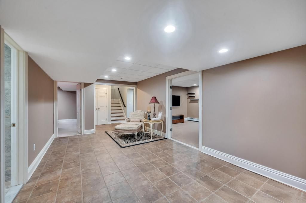 Interior, Recessed Lighting