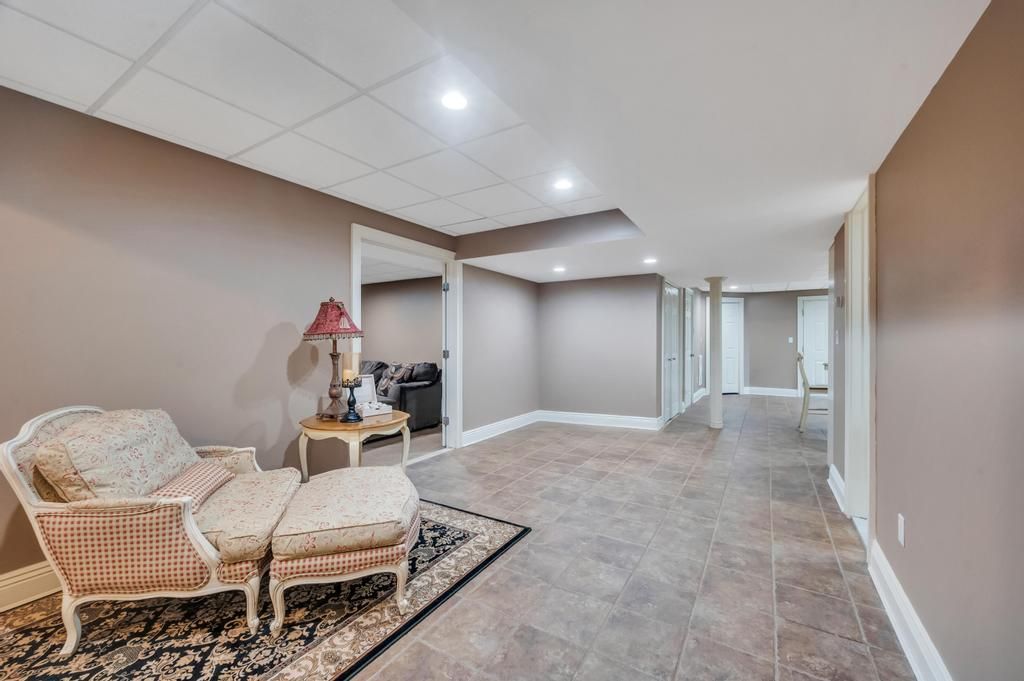 Interior, Recessed Lighting