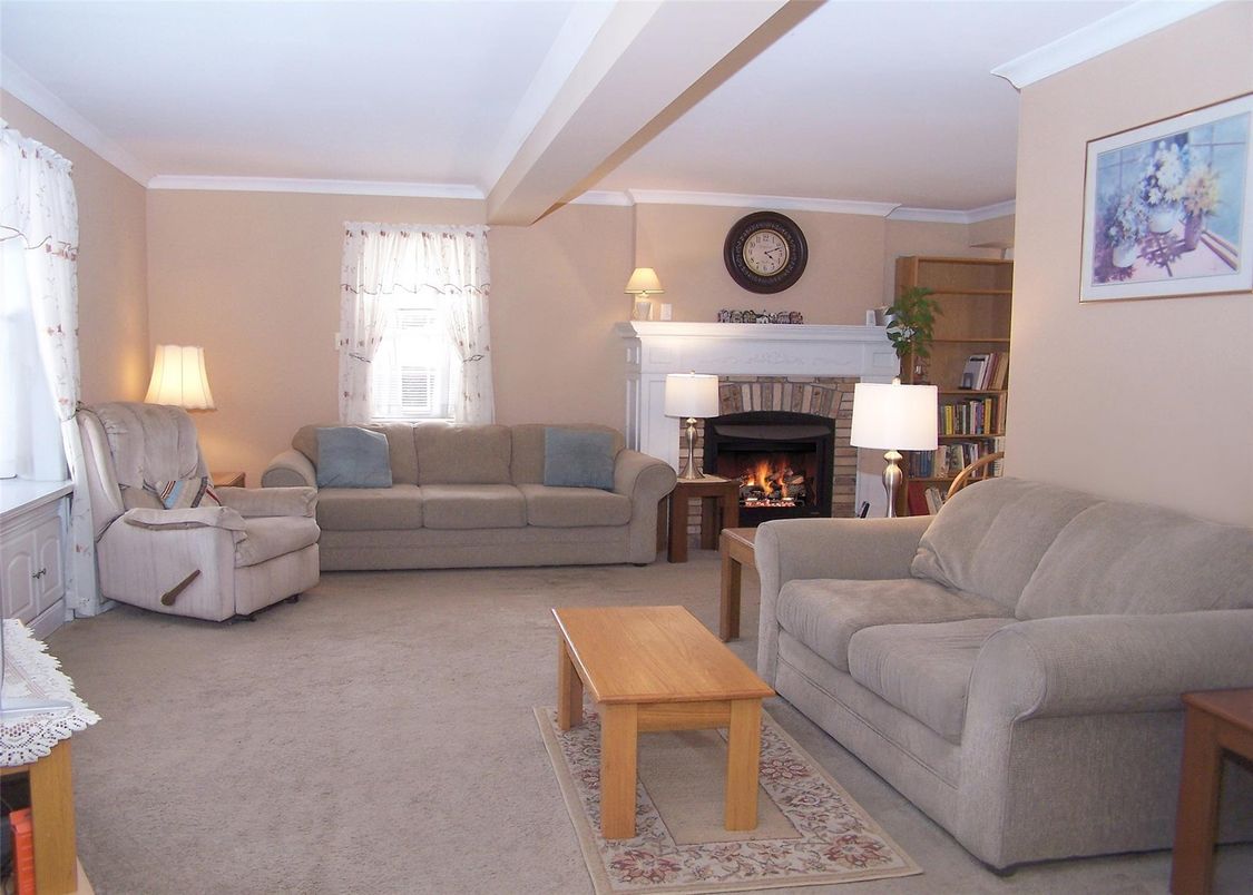 Fireplace, Interior, Living room