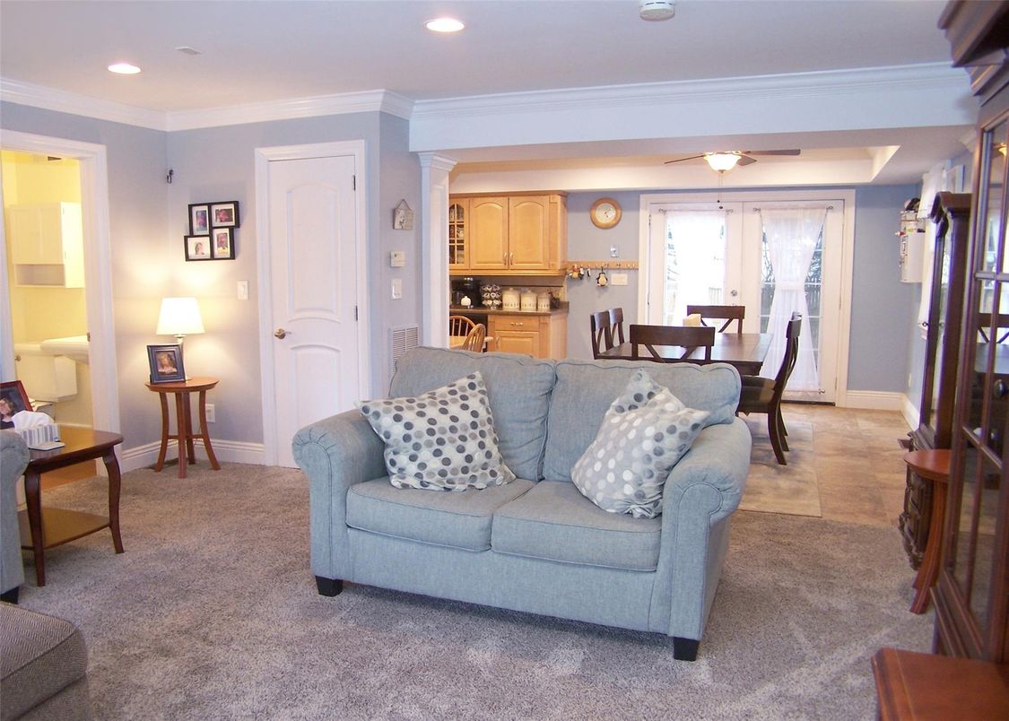 Dining room, Interior, Kitchen, Recessed Lighting