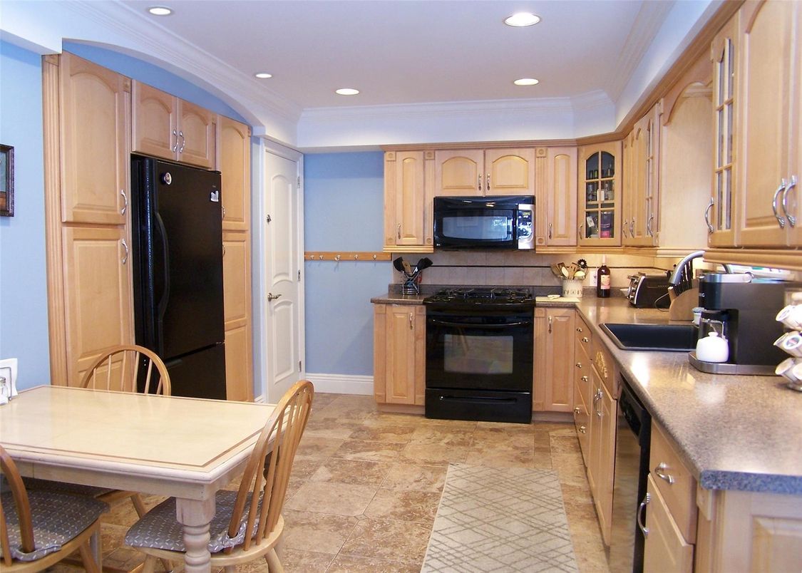 Interior, Kitchen, Recessed Lighting