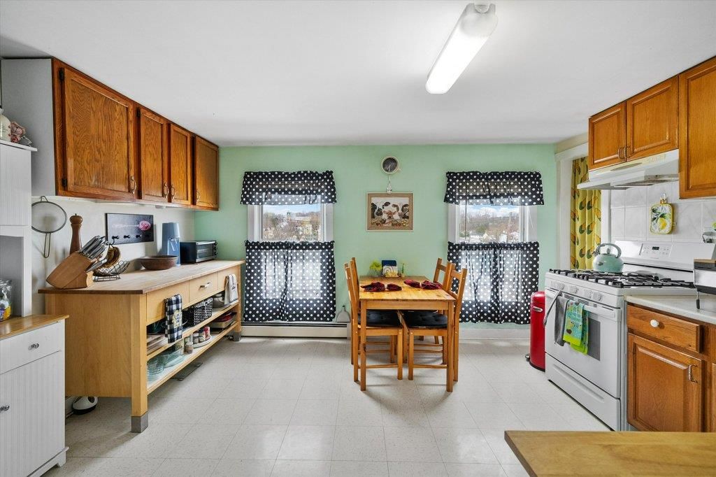 Dining room, Interior, Kitchen