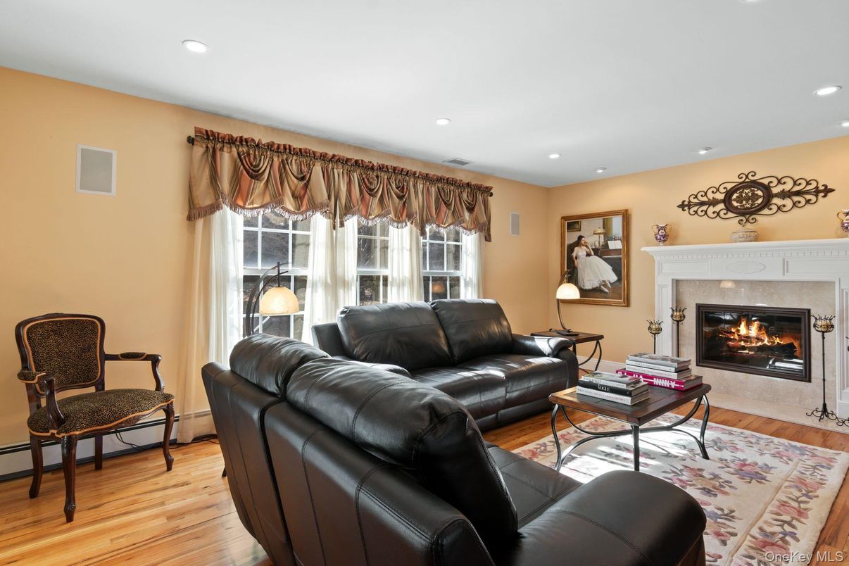 Fireplace, Interior, Living room, Recessed Lighting, Wood Texture Flooring