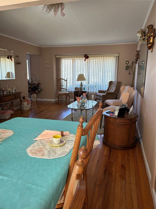 Dining room, Interior, Living room, Wood Texture Flooring