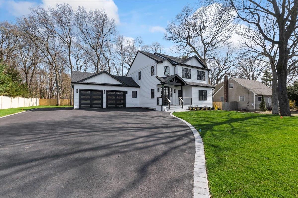 Backyard, Detached Garage, Exterior