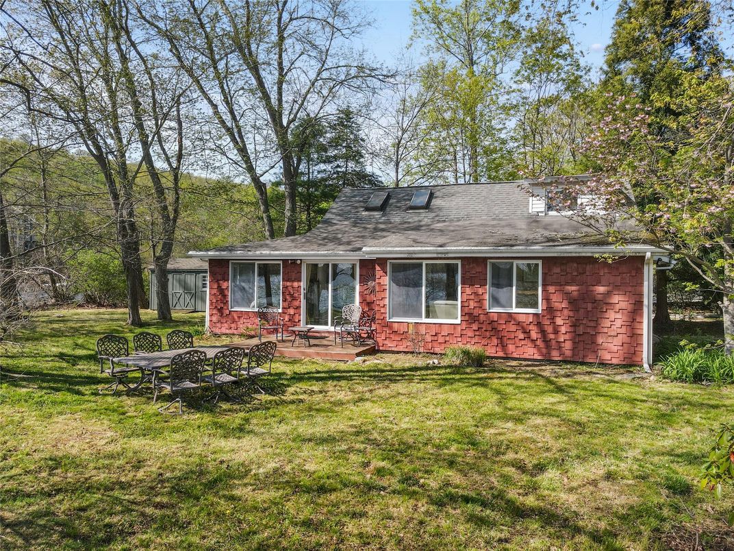 Exterior, Facade, Brick Facade, Cape Cod