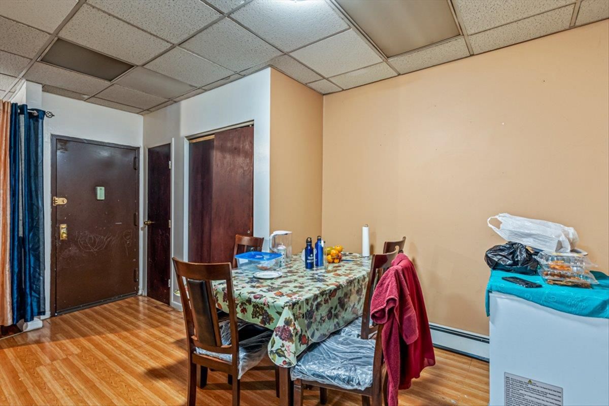 Dining room, Interior, Wood Texture Flooring