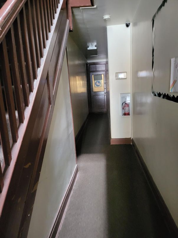 Elevator, Interior