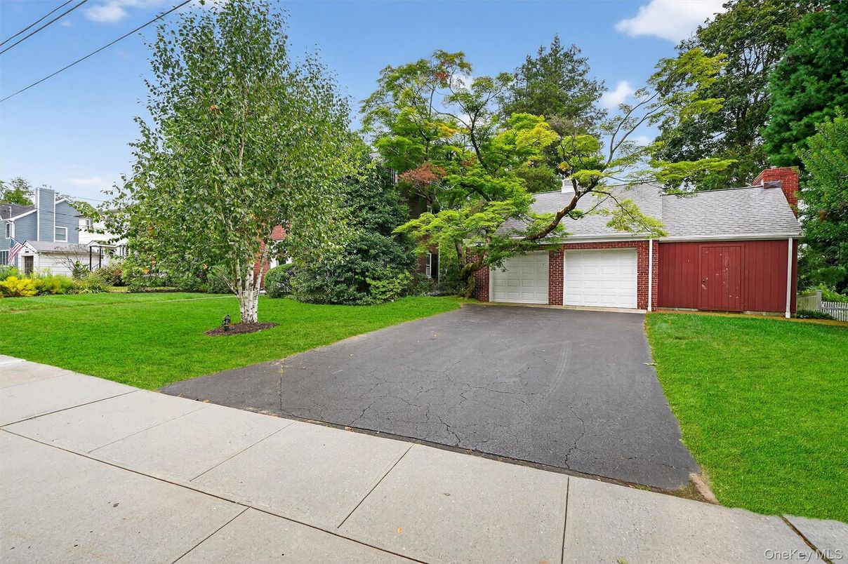 Backyard, Detached Garage, Exterior