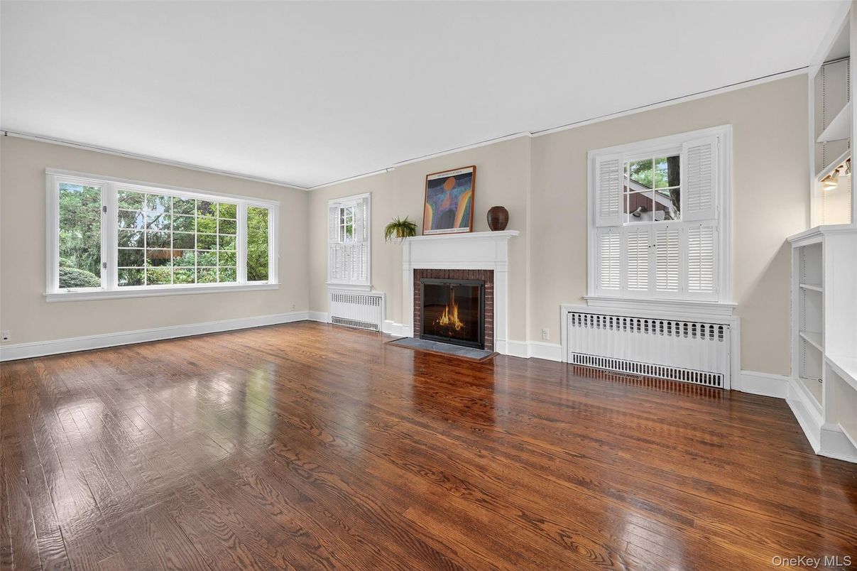Empty room, Fireplace, Interior, Wood Texture Flooring