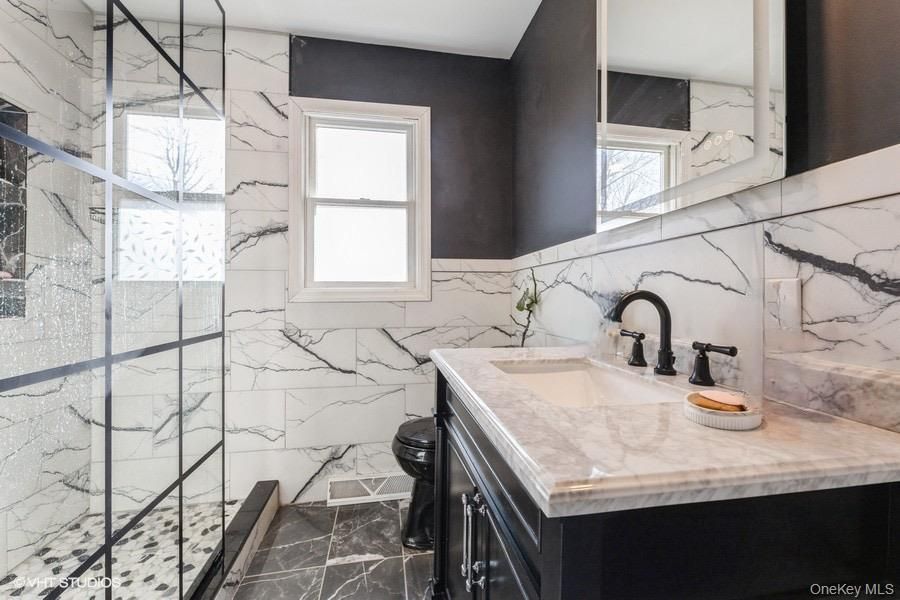 Bathroom, Interior, Marble, Marble Walls