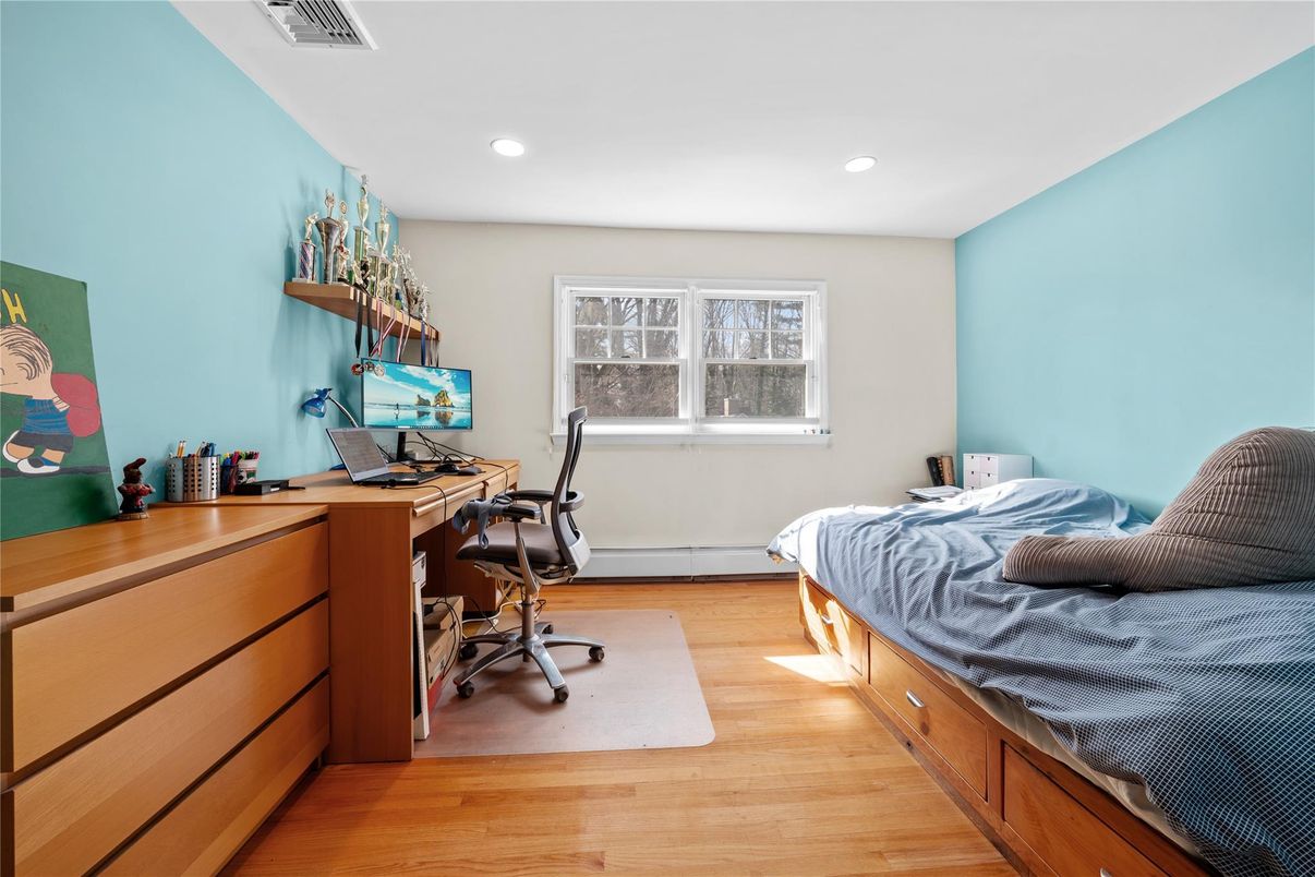 Bedroom, Home Office, Interior, Recessed Lighting, Wood Texture Flooring