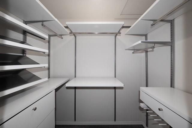 Interior, Walk-in Closets