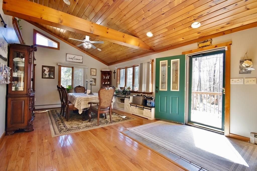 Dining room, Interior, Recessed Lighting, Wooden Beams, Wooden Ceilings, Wood Texture Flooring