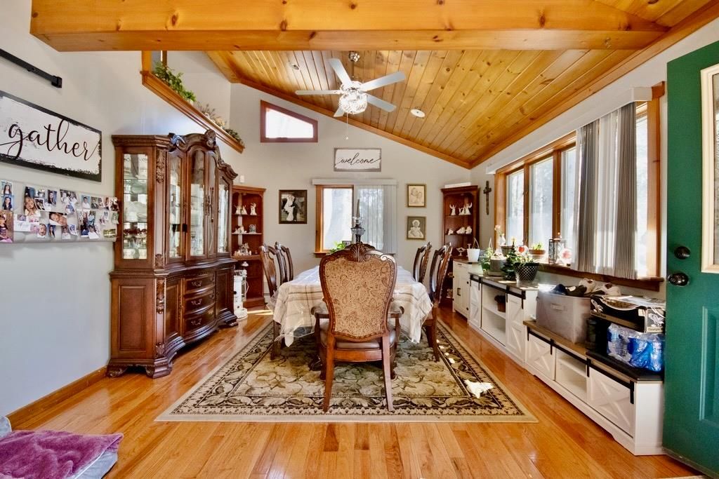 Dining room, Interior, Wooden Beams, Wooden Ceilings, Wood Texture Flooring