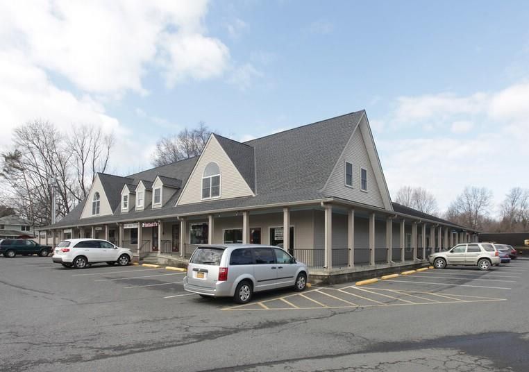 Exterior, Facade, Cape Cod