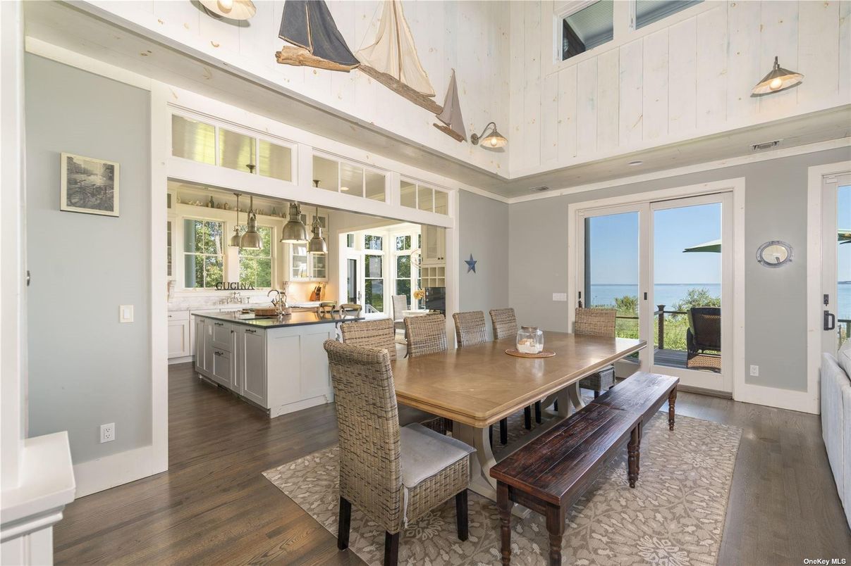 Dining room, Interior, Kitchen, Pendant Lights, Water, Wood Texture Flooring