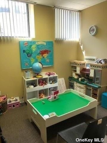 Game Room, Interior