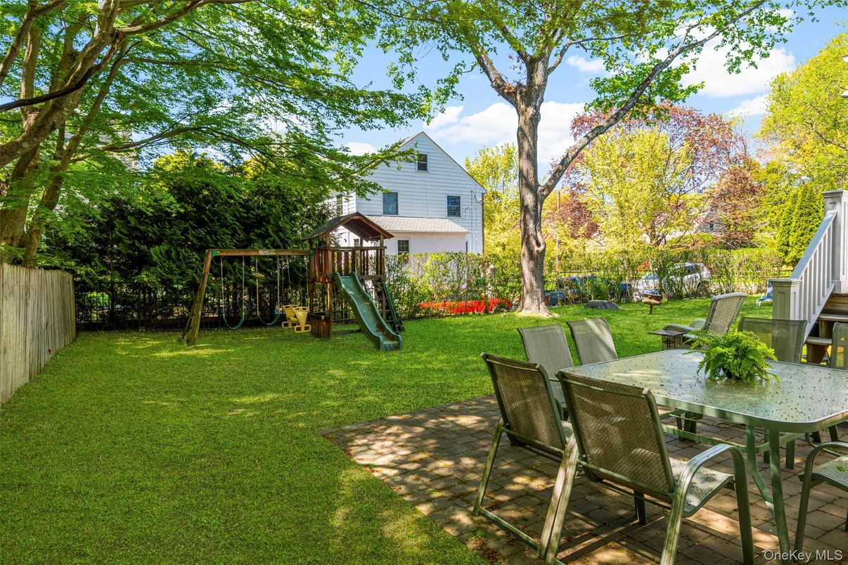 Backyard, Exterior, Playground