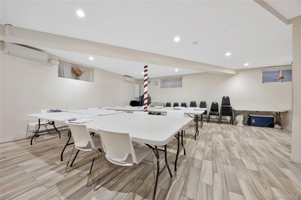 Dining room, Interior, Recessed Lighting, Wood Texture Flooring